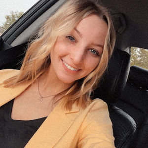 Meet your Posher, Sara